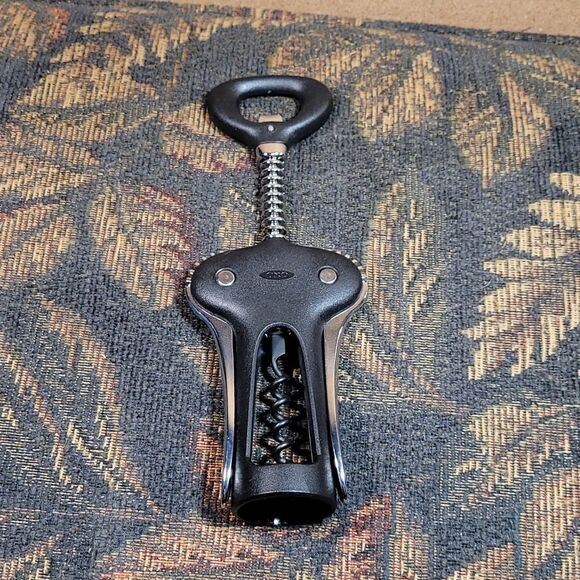 OXO Good Grips Winged Corkscrew with Bottle Opener - Picture 1 of 3